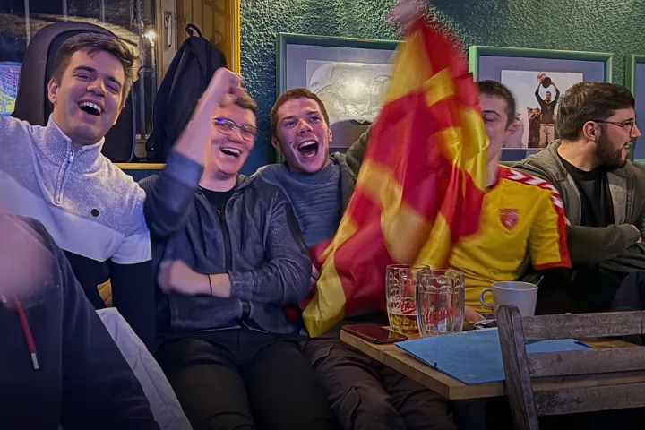 Cheering for Macedonia, watching handball together in Slovenia