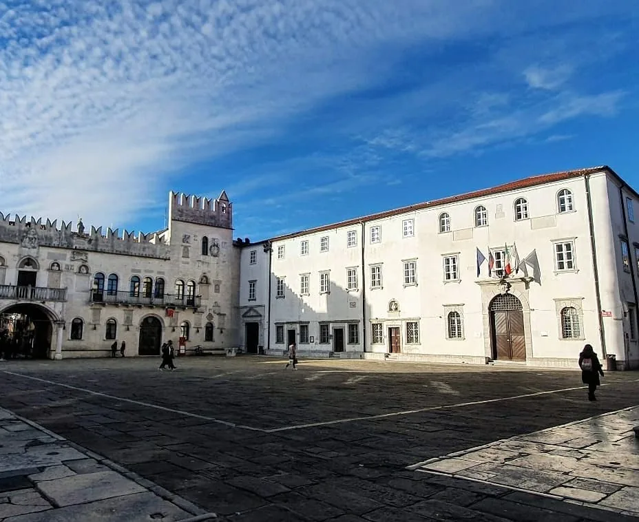 Univerza na Primorskem.
