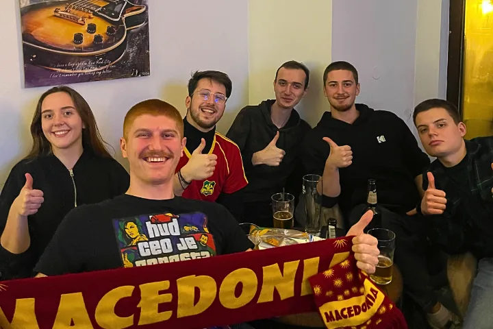 Момент од навивачката атмосфера во Марибор.