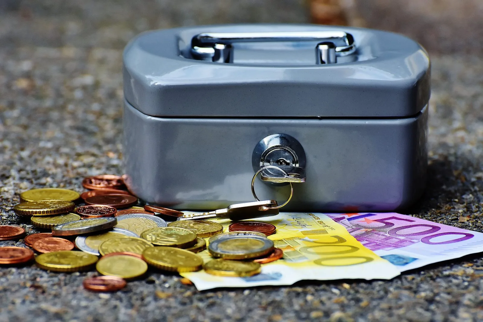 Proof-of-means amount updated to €507,43 per month